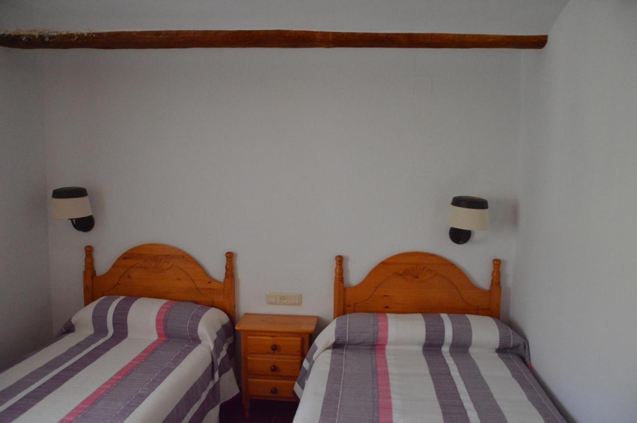 Hostal De Montana La Casa Grande Nogueruelas Kültér fotó